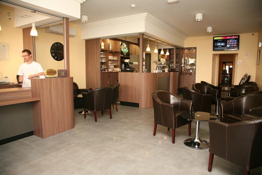 Logis Hotel- Restaurant La Renaissance Baccarat Zewnętrze zdjęcie